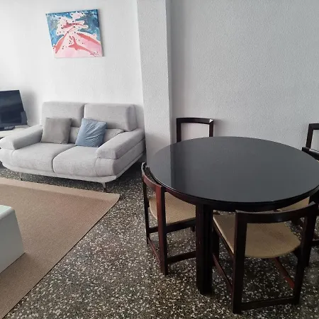 Ruzafa Apartment *